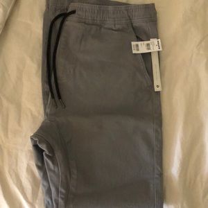 NWT CHARLES AND HALF Gray/Blue Joggers, Sz L